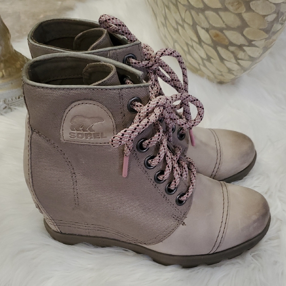 Sorel Wedge Boots  Size 7 - Picture 3 of 12